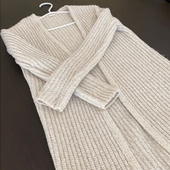 Cardigans - Picture 1 of 2